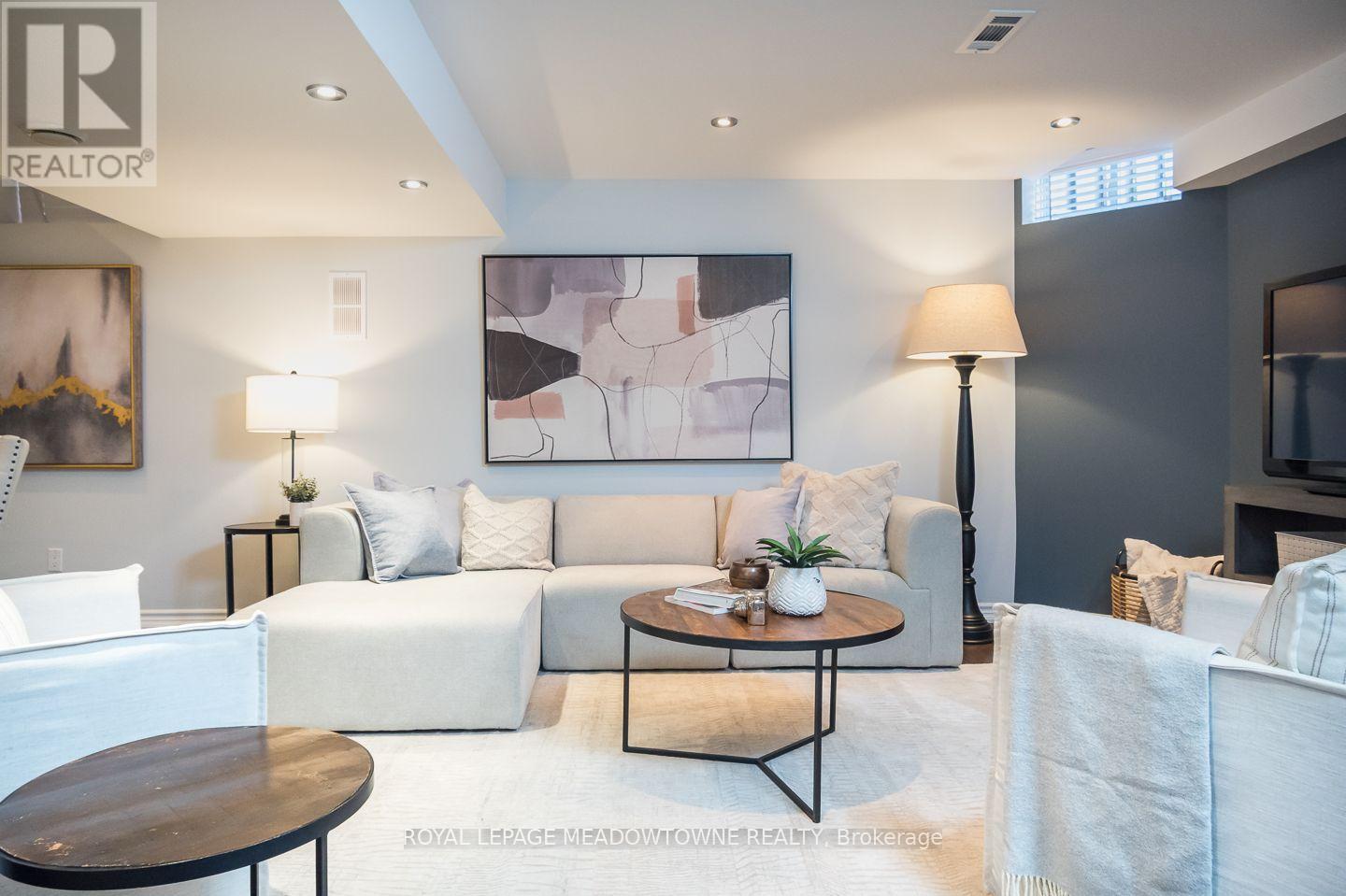 1319 WELLER CROSS - Image 33