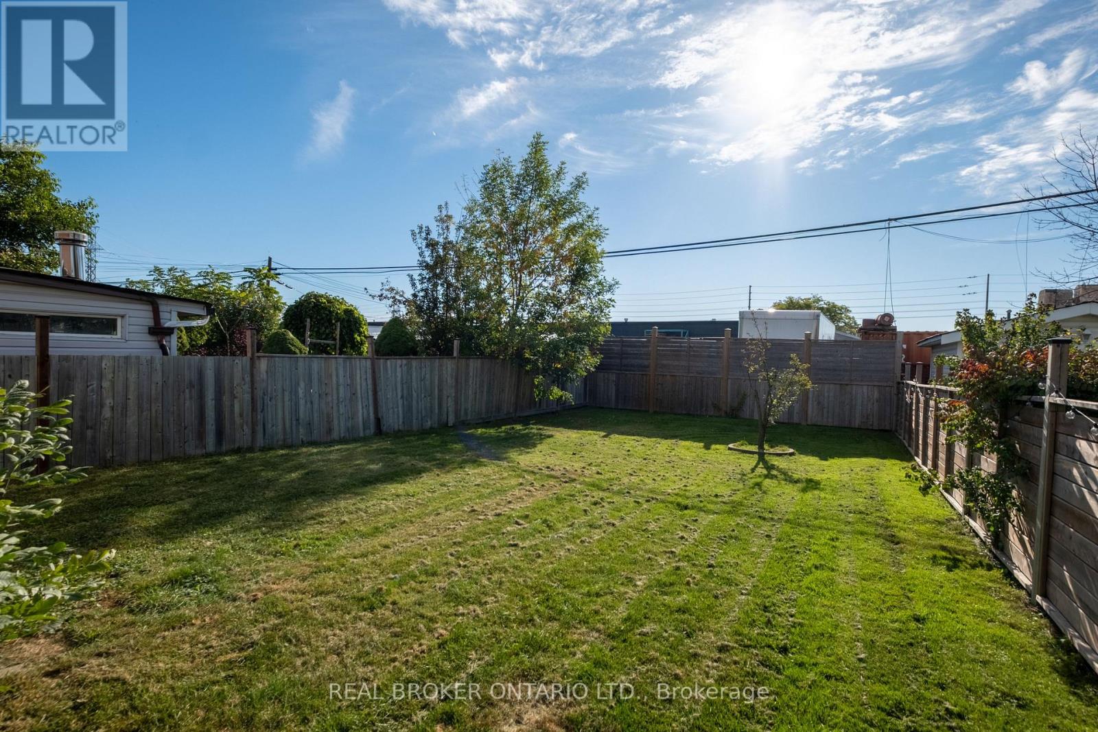 1633 CORAM CRESCENT - Image 47