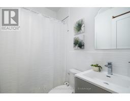 1633 Coram Crescent, Mississauga, ON L4X1L1 Photo 27