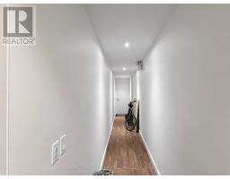 2233 Dundas Street W, Toronto, ON M6R1X6 Photo 38