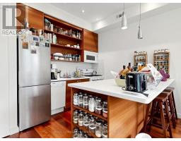 2233 Dundas Street W, Toronto, ON M6R1X6 Photo 43