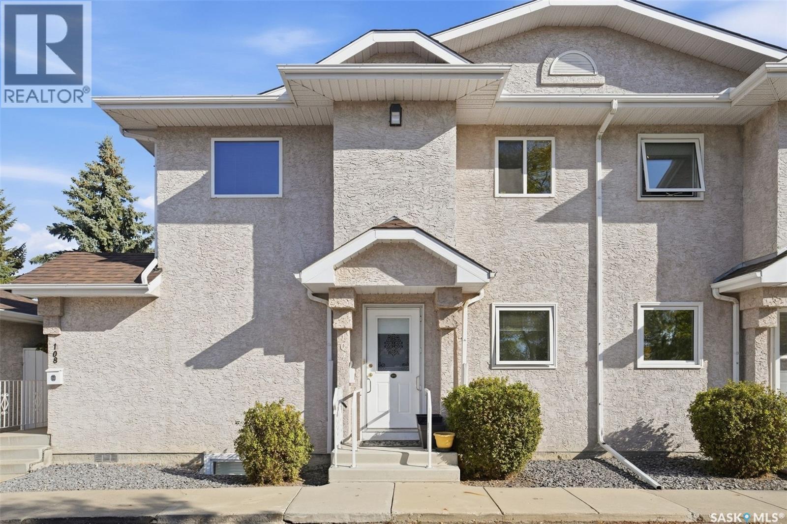 #104 280 Heritage WAY - 1