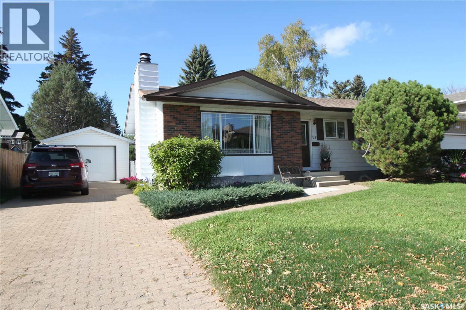 15 Schwager CRESCENT, Saskatoon