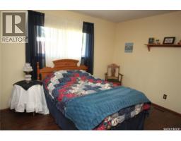 2pc Ensuite bath - 15 Schwager Crescent, Saskatoon, SK S7H5C1 Photo 9