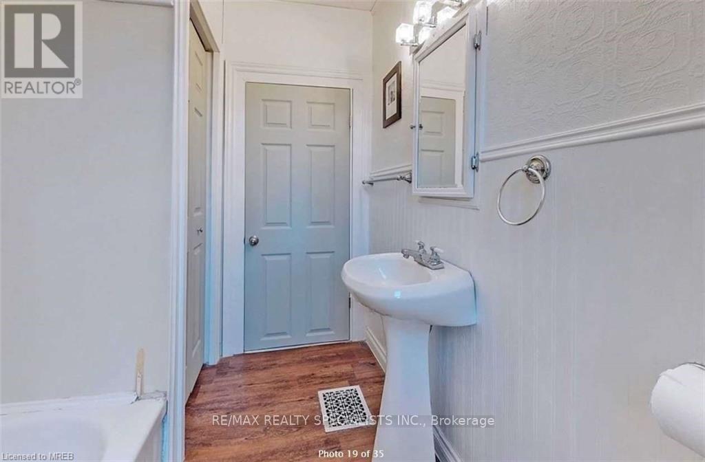 225 DUNDAS STREET, Woodstock (Woodstock - North) — photo 7