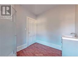 225 Dundas Street, Woodstock, ON N4S1A8 Photo 6