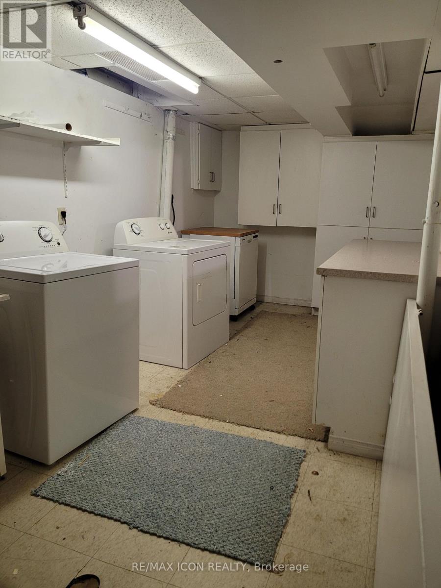 #28 415 MORGAN AVENUE - 14
