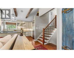 4pc Bathroom - 517 Rosedale Crescent, Burlington, ON L7N2S7 Photo 9