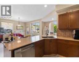 Pantry - 1011 Foothills Court, Vernon, BC V1B3Z5 Photo 12