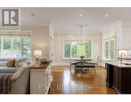 94 Munro Boulevard, Toronto, ON M2P1C4 Photo 10
