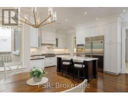 94 Munro Boulevard, Toronto, ON M2P1C4 Photo 17