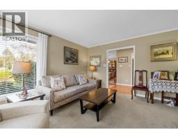 521 Birch Ave, Qualicum Beach, BC V9K1K4 Photo 15