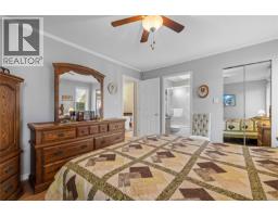 521 Birch Ave, Qualicum Beach, BC V9K1K4 Photo 16