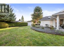 521 Birch Ave, Qualicum Beach, BC V9K1K4 Photo 25