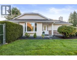 521 Birch Ave, Qualicum Beach, BC V9K1K4 Photo 31