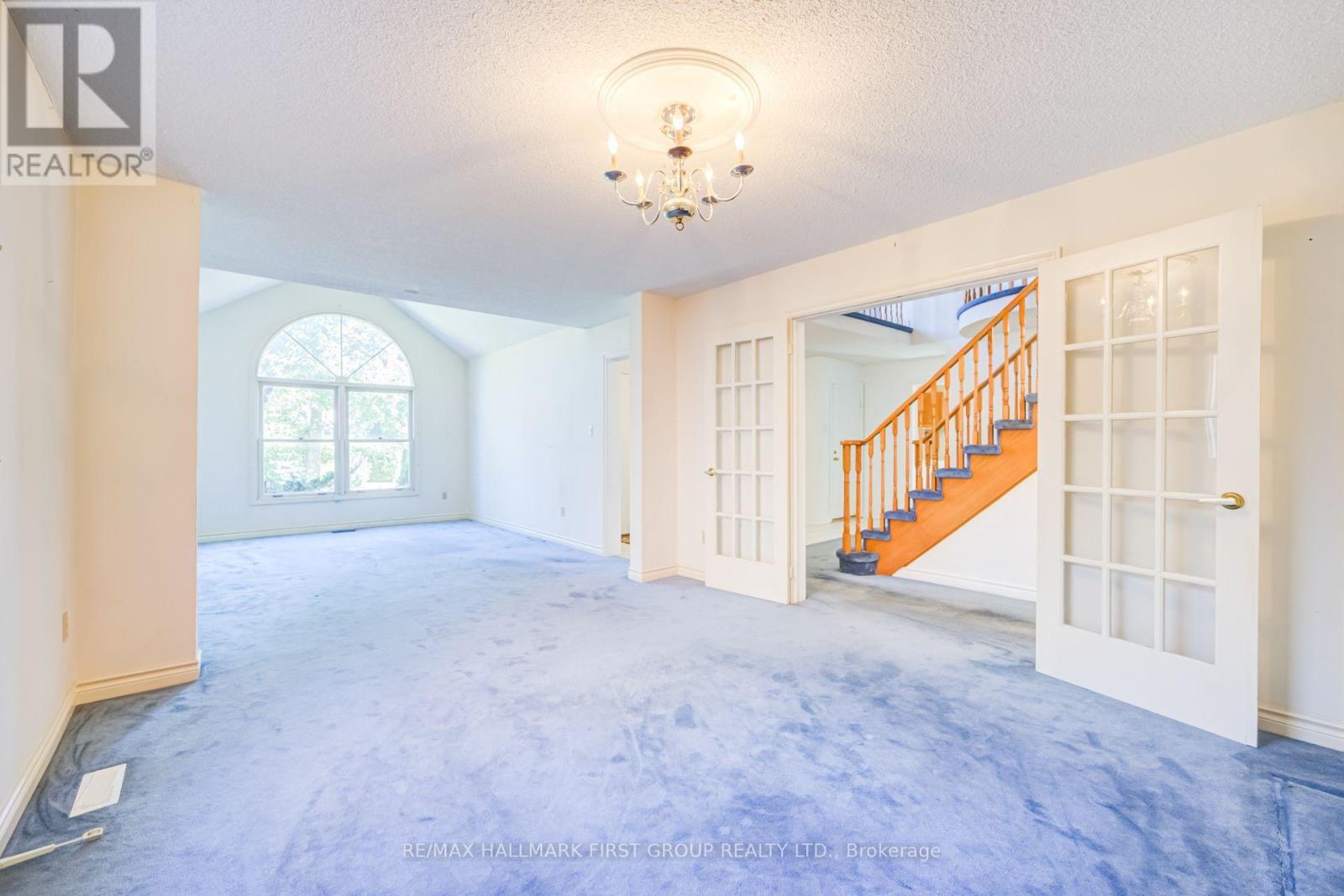 22 FOAKES DRIVE - 6