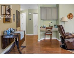 Kitchen - 160 Meridian Way, Parksville, BC V9P2Z2 Photo 9