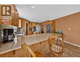 Laundry room - 20b Wolf Crescent, Windermere, BC V0A1K2 Photo 8
