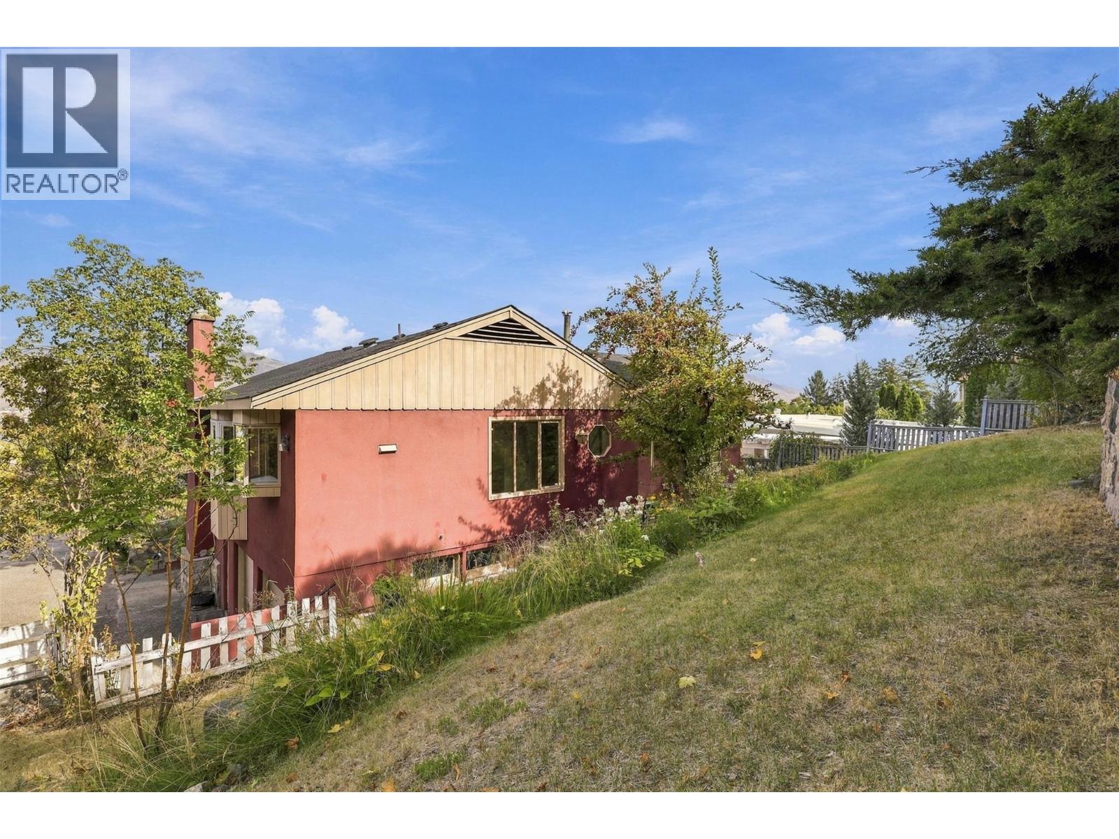 211 CONNAUGHT Road - 49