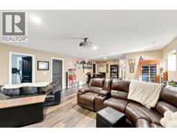 2955 Kicking Horse Drive, Kamloops, BC V2E2L8 Photo 35