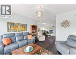 Bedroom - 2955 Kicking Horse Drive, Kamloops, BC V2E2L8 Photo 9