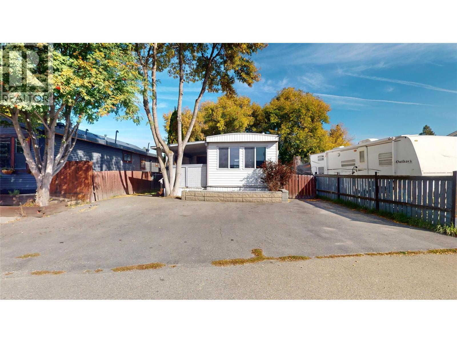 1 of 30 - 724 Innes Avenue S Unit# 28