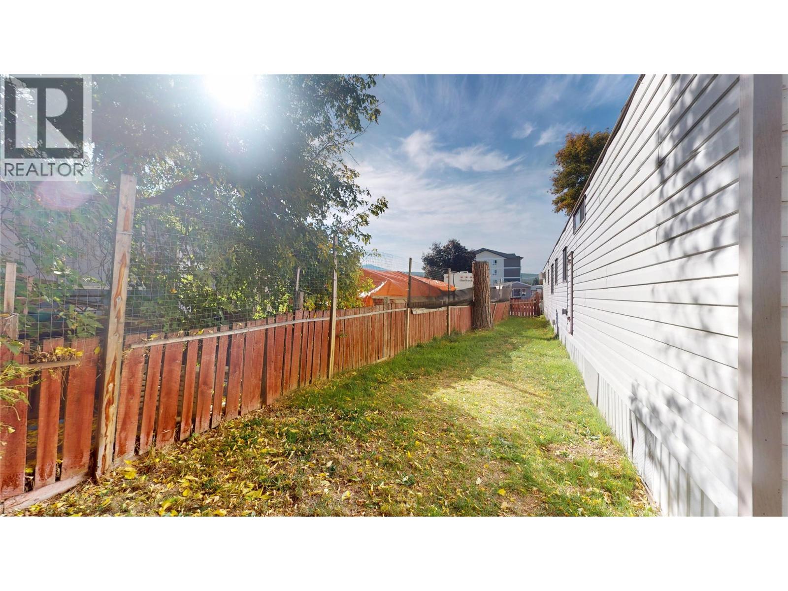 29 of 30 - 724 Innes Avenue S Unit# 28