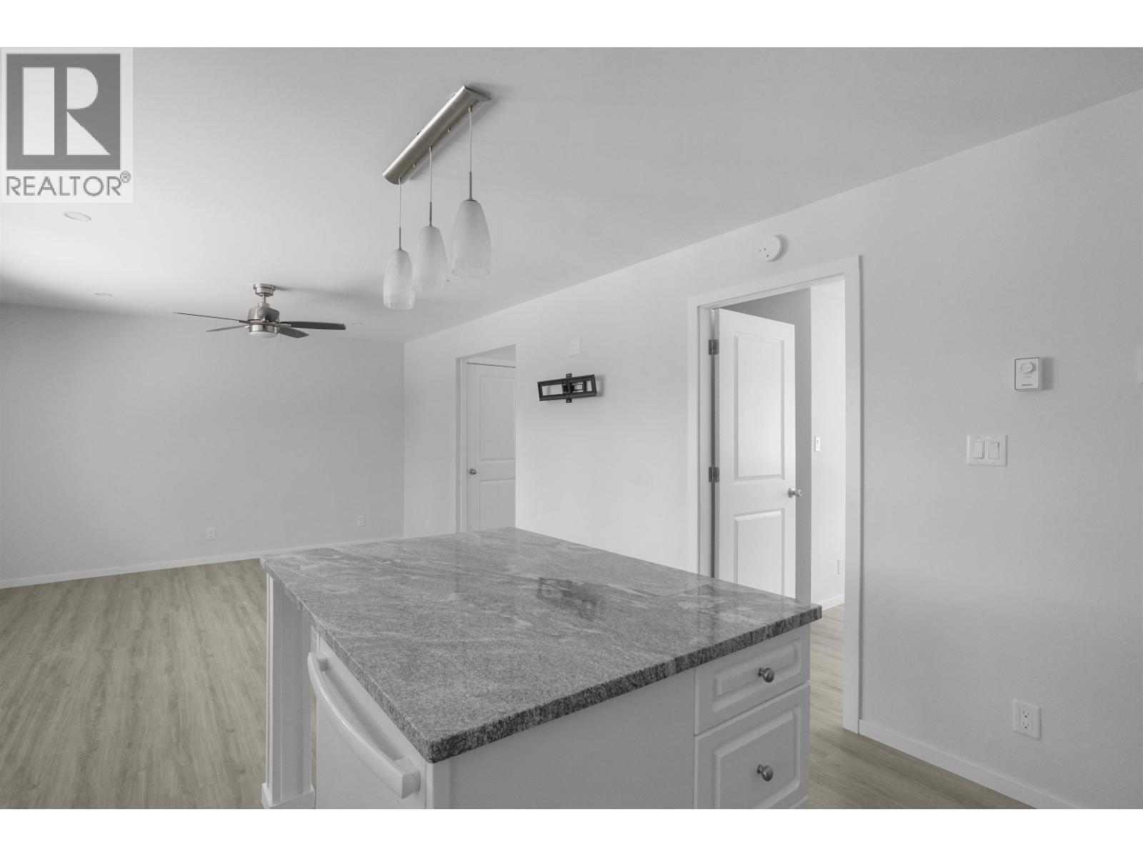 15 GANNET CRESCENT - 10