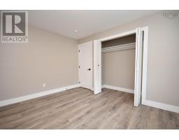 279 Lockview Road, Fall River, NS B2T1J1 Photo 16