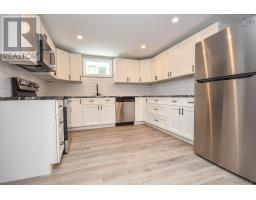 279 Lockview Road, Fall River, NS B2T1J1 Photo 26