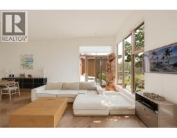 802 Rainbow Ridge Lane, Saanich, BC V8X0A6 Photo 17