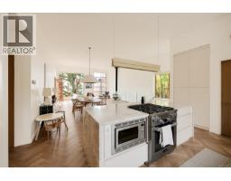 802 Rainbow Ridge Lane, Saanich, BC V8X0A6 Photo 30