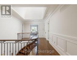 94 Munro Boulevard, Toronto, ON M2P1C4 Photo 22