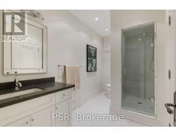 94 Munro Boulevard, Toronto, ON M2P1C4 Photo 44