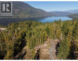 6250 Eagle Bay Road, Eagle Bay, BC V0E1T0 Photo 12