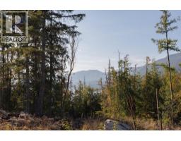 6250 Eagle Bay Road, Eagle Bay, BC V0E1T0 Photo 32
