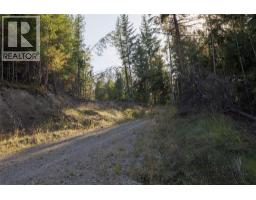 6250 Eagle Bay Road, Eagle Bay, BC V0E1T0 Photo 9