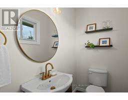 504 Coronation Boulevard, Loyalist, ON K7M5P9 Photo 13
