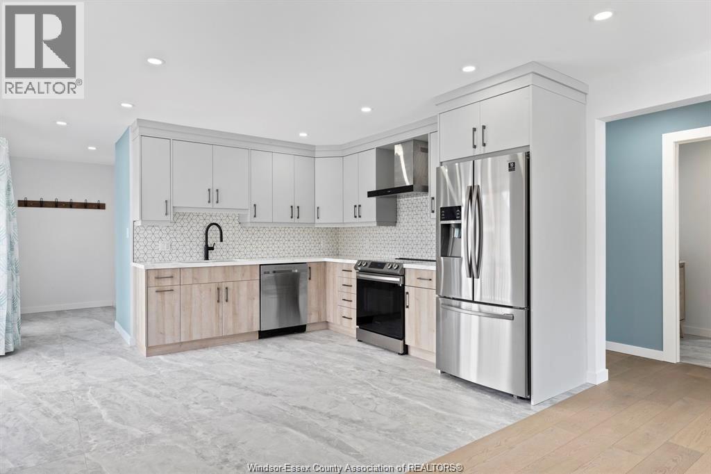 687 Assumption Street — photo 7