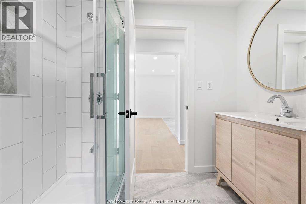 687 Assumption Street — photo 10
