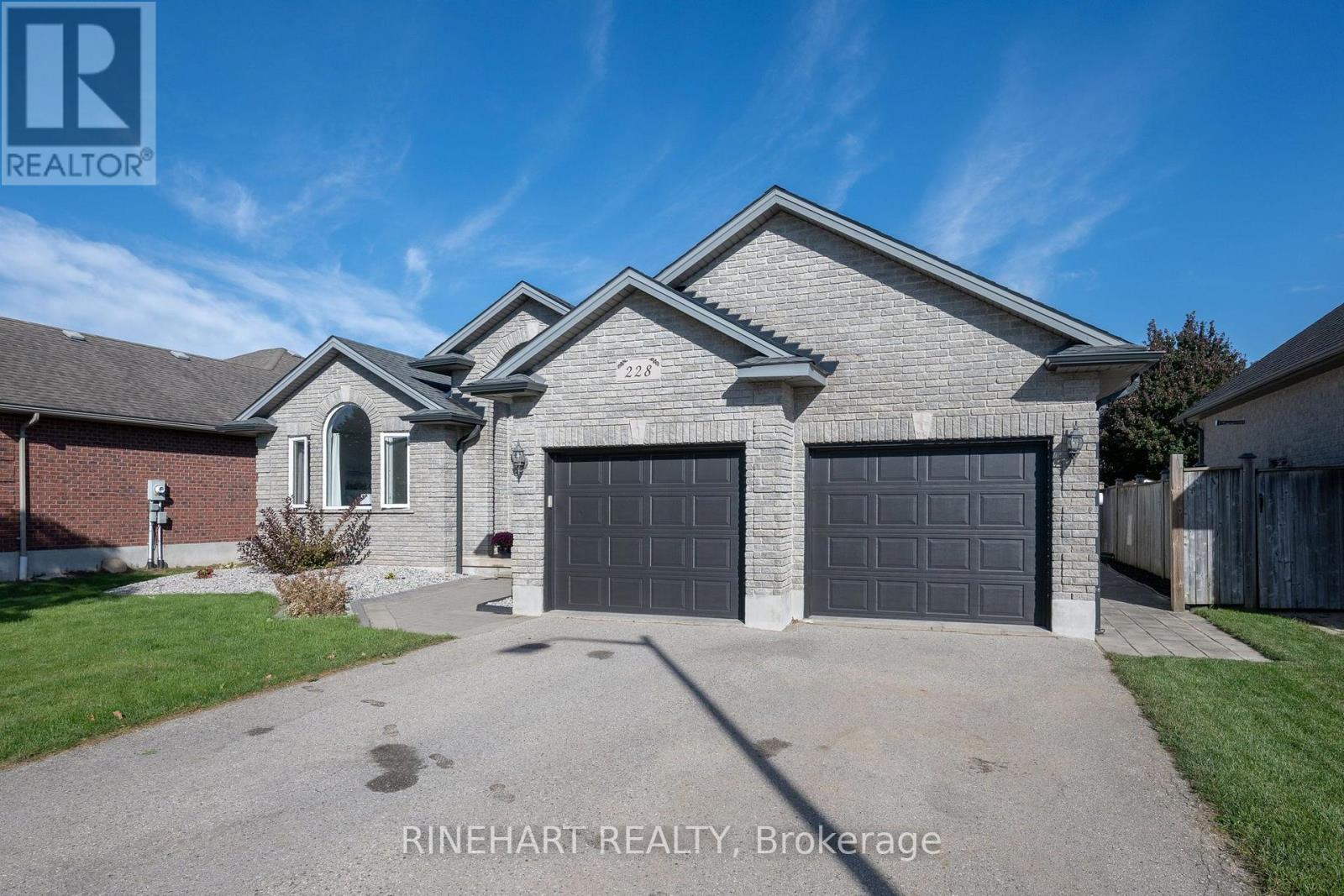 228 BOYD BOULEVARD - Image 5