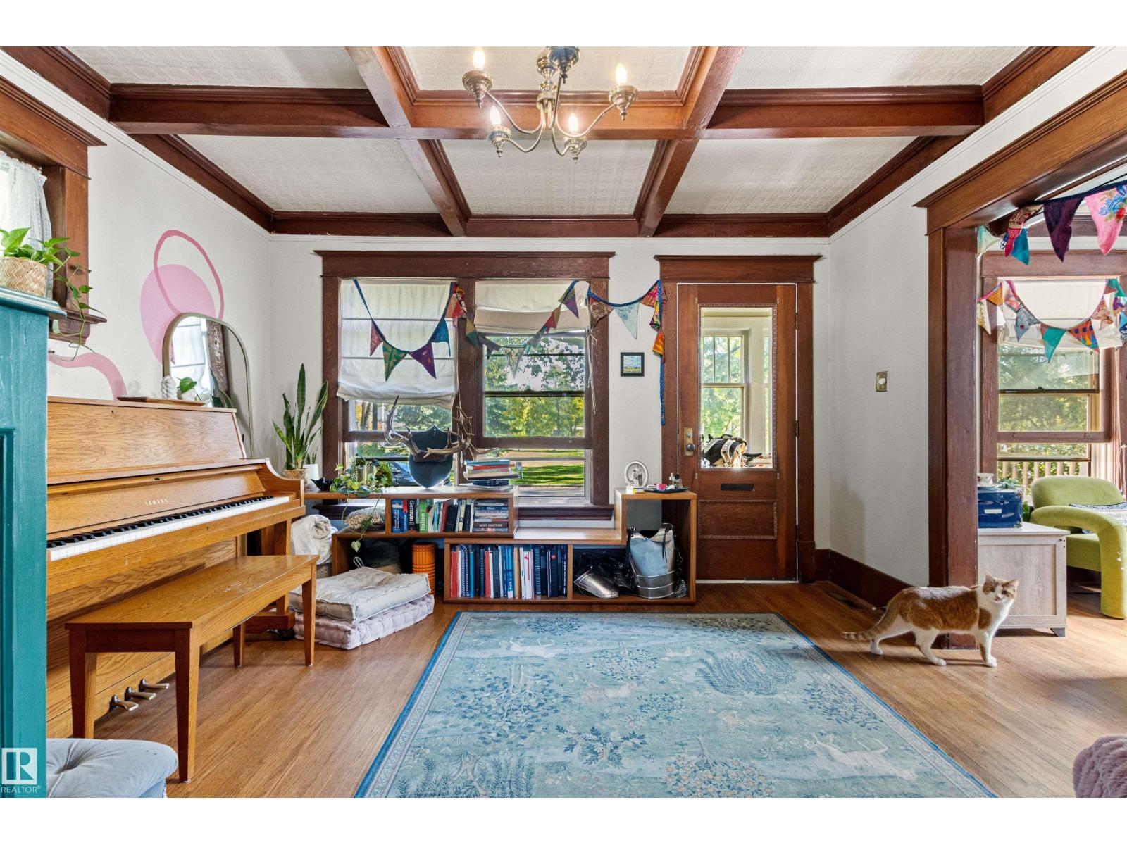 10966 128 ST NW - 10