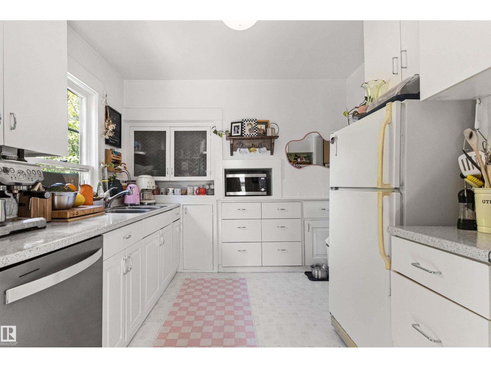 10966 128 ST NW - 20