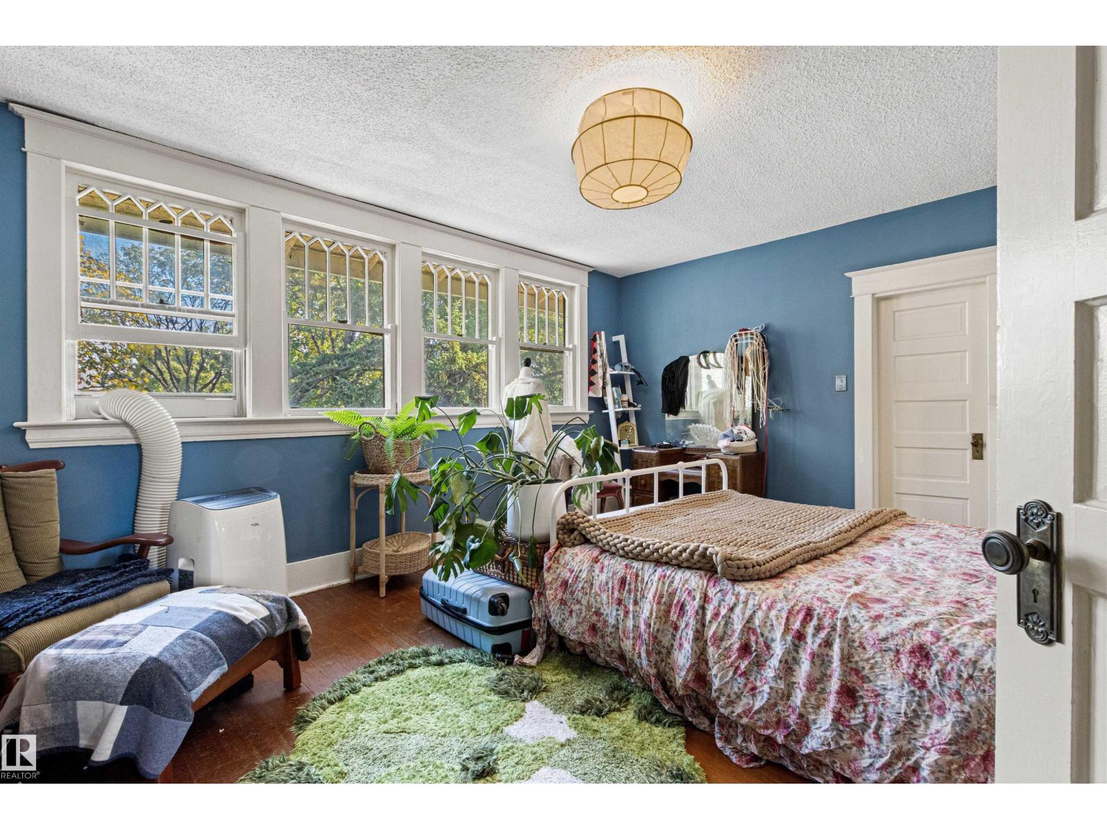 10966 128 ST NW - 28
