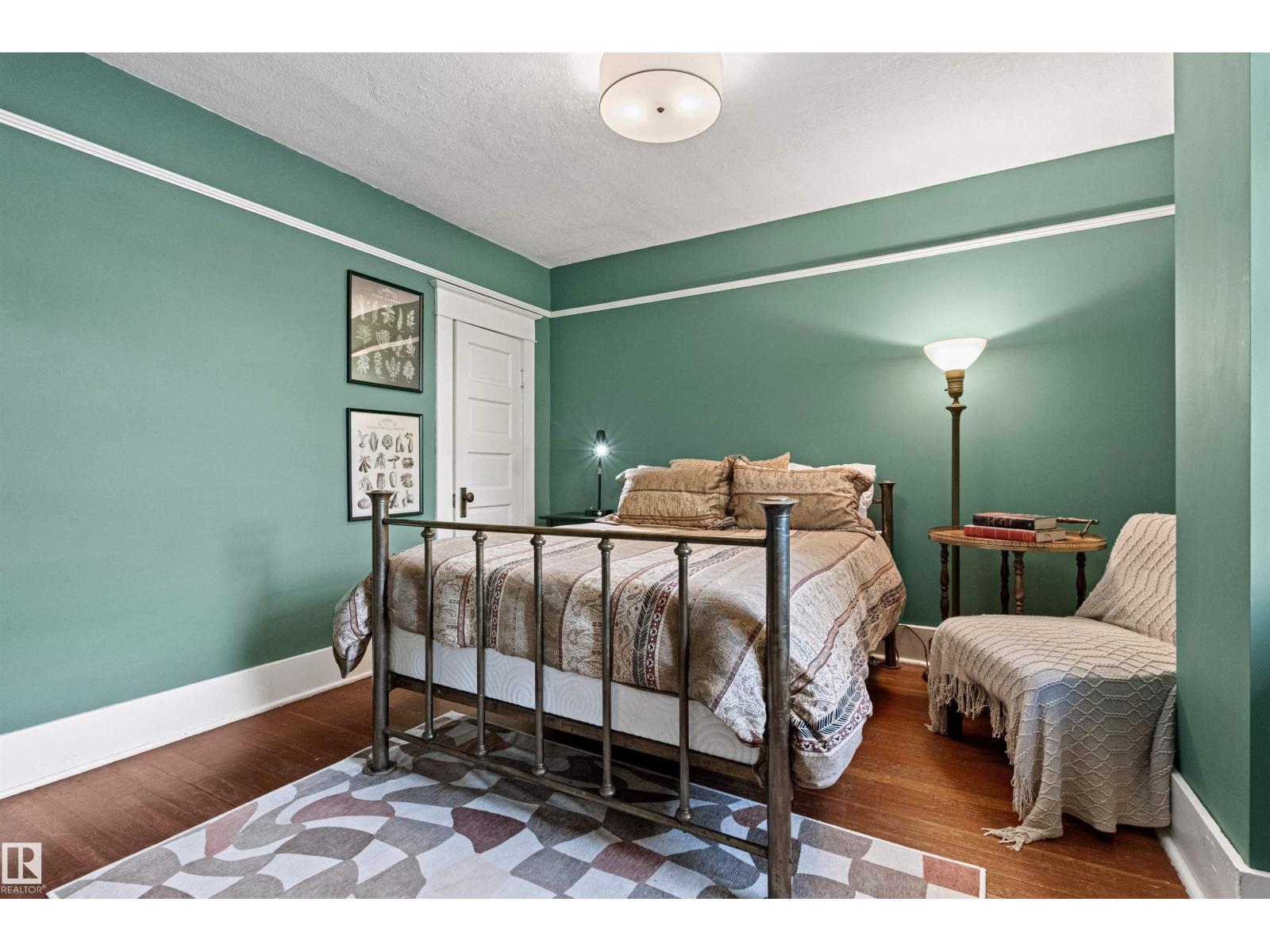 10966 128 ST NW - 31
