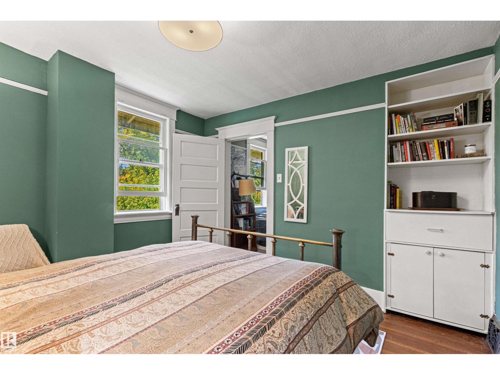 10966 128 ST NW - 33