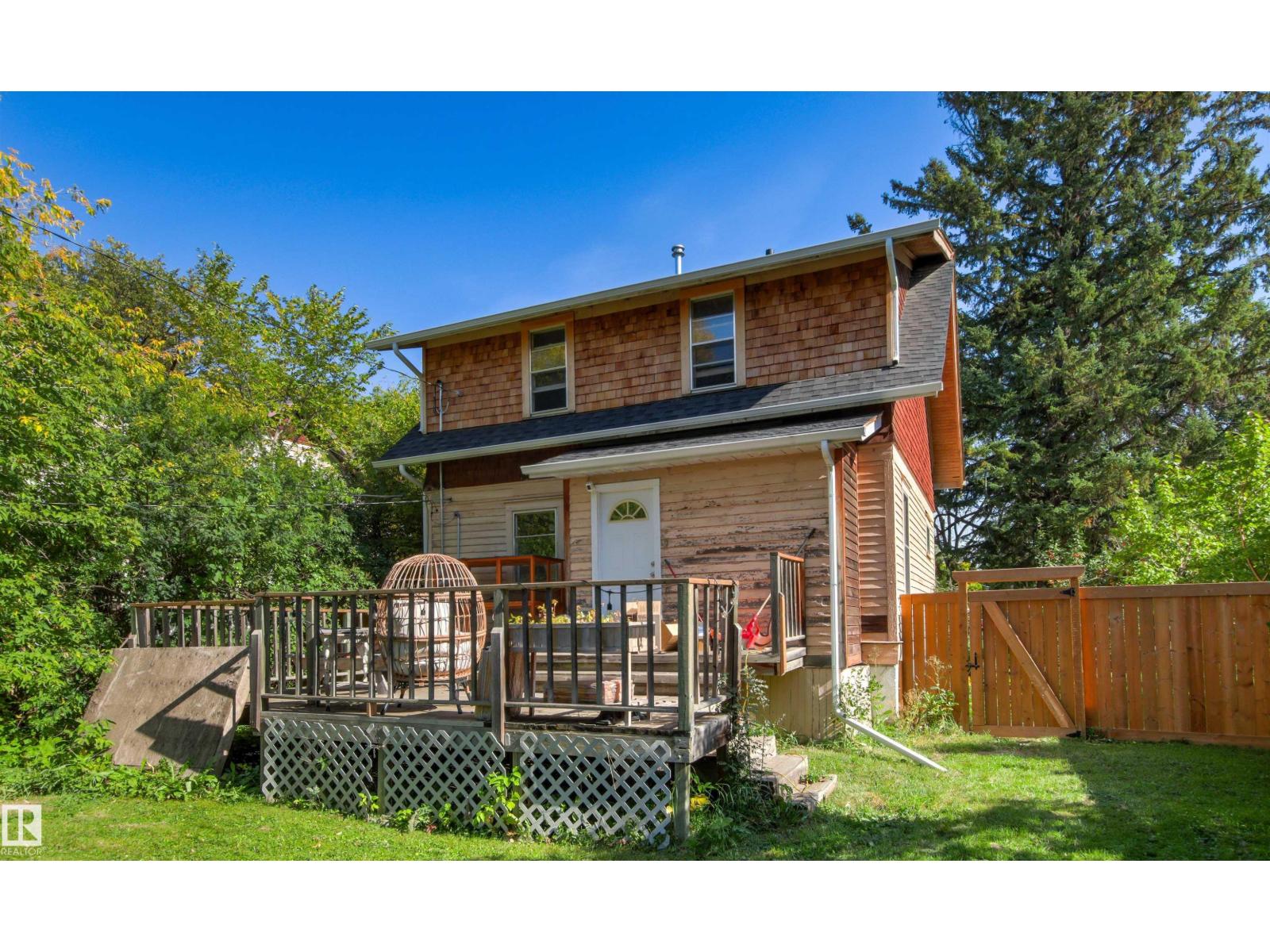 10966 128 ST NW - 41