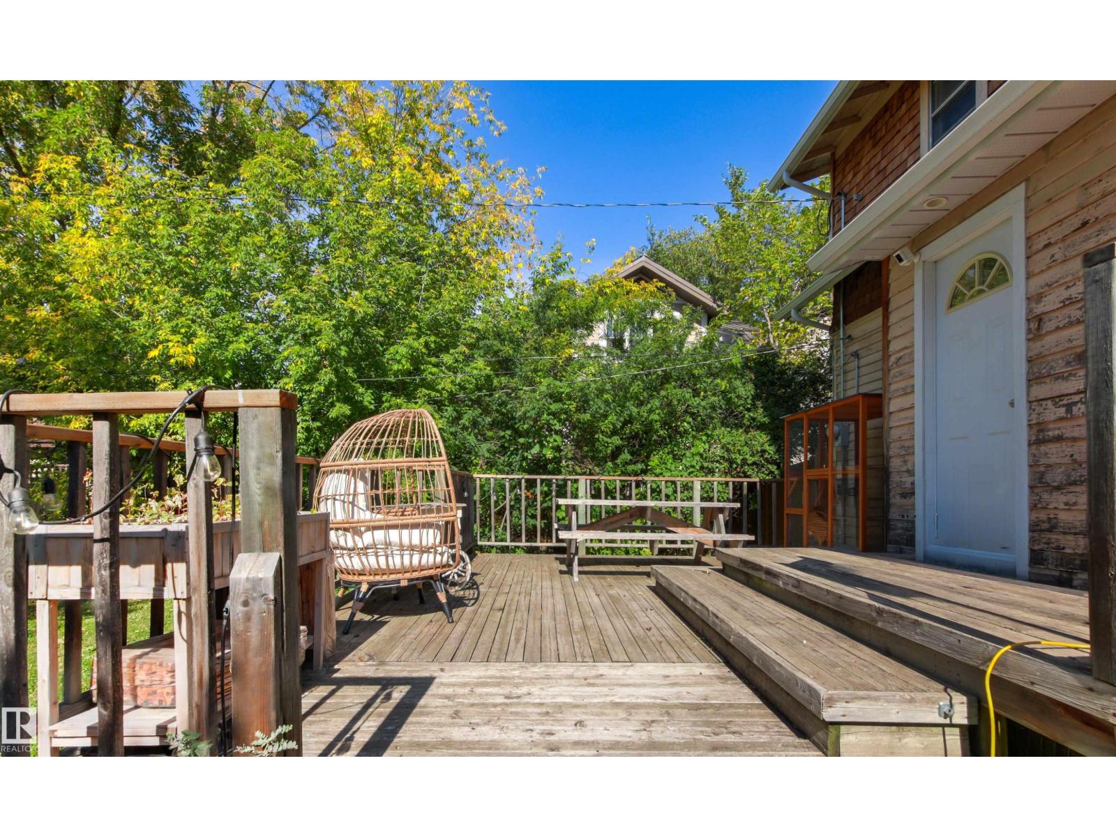 10966 128 ST NW - 42