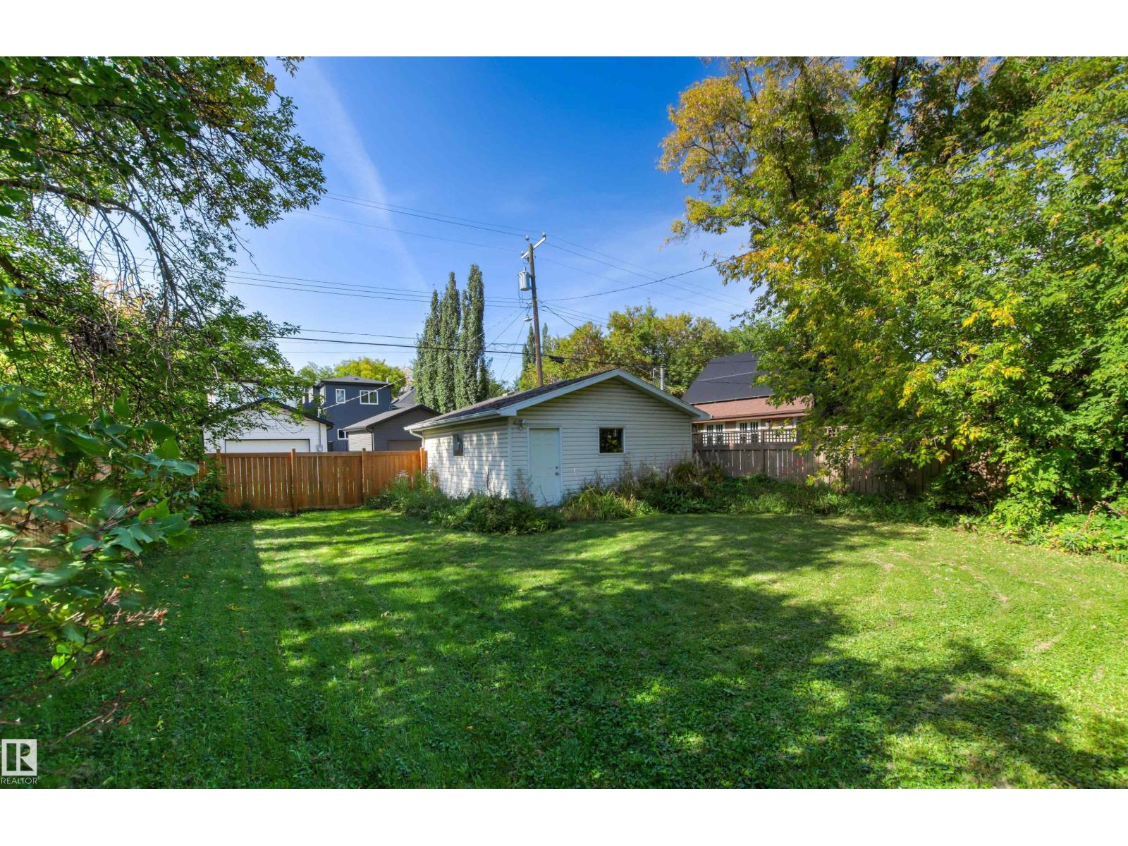 10966 128 ST NW - 49
