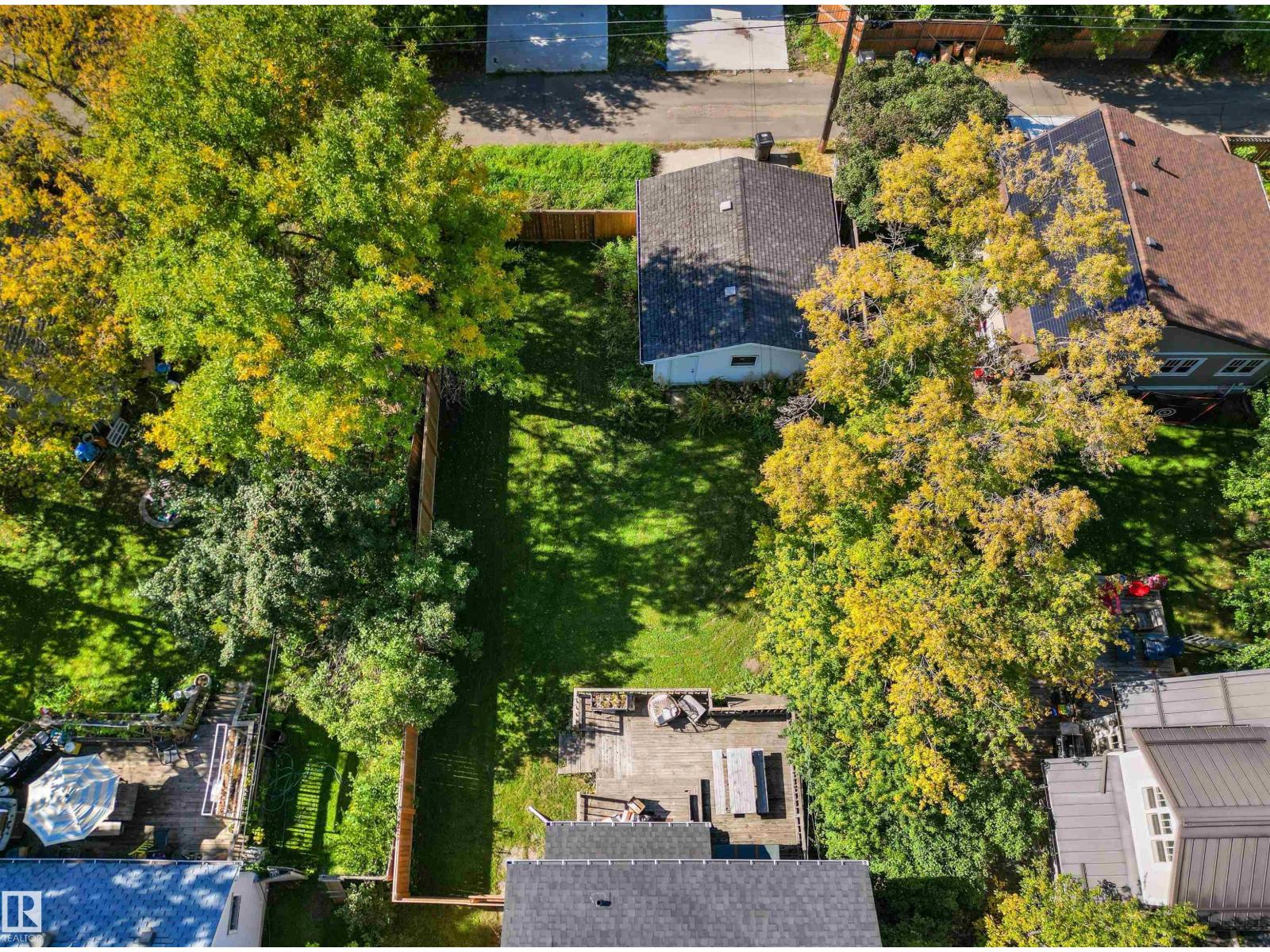 10966 128 ST NW - 55